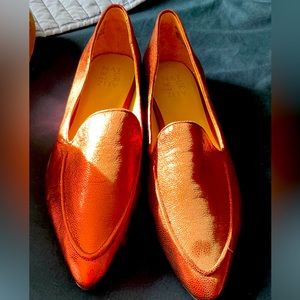 Naturalizer women’s size 11 red shiny loafers